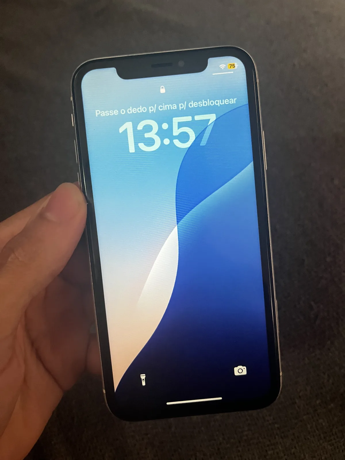 iphone xr 64gb